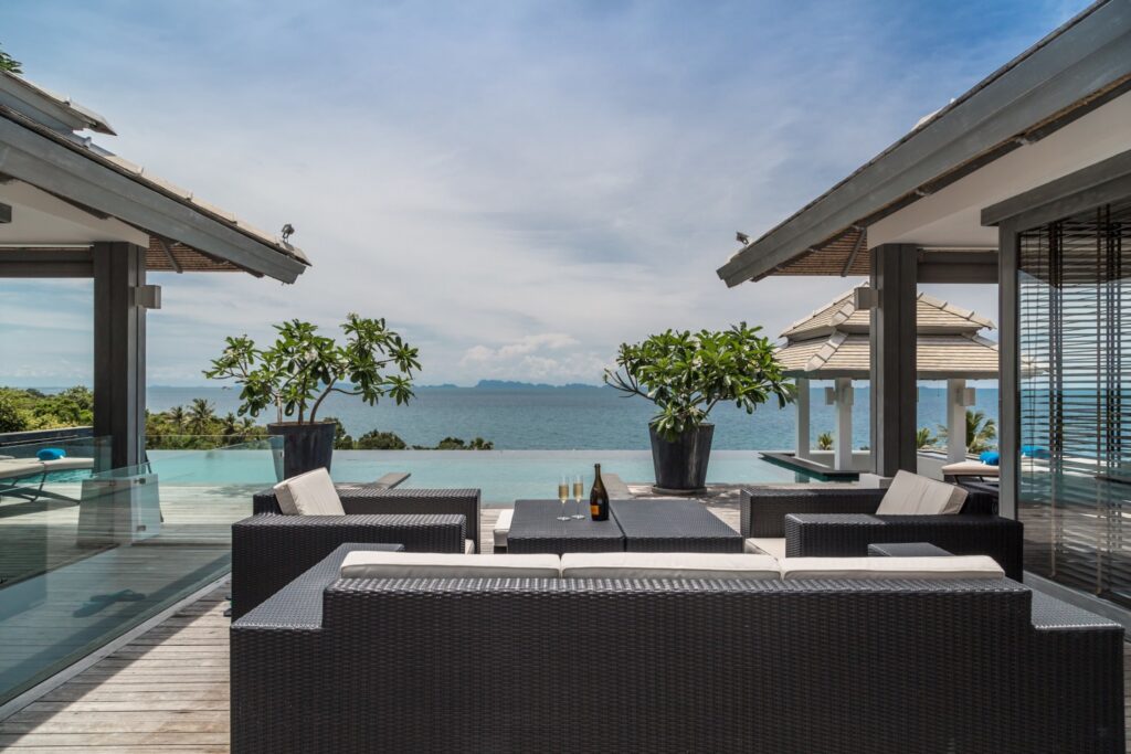 villa firesky cove 12