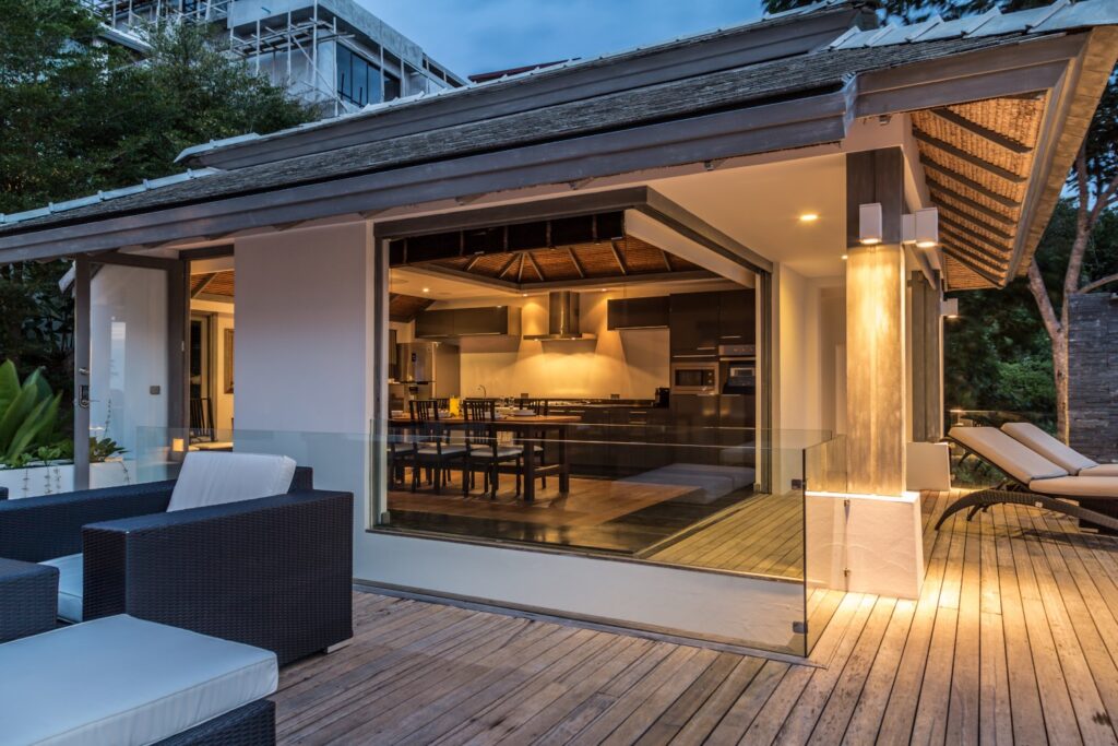 villa firesky cove 17
