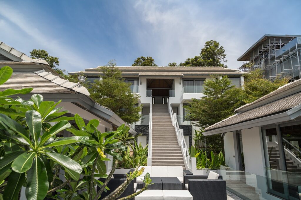 villa firesky cove 8